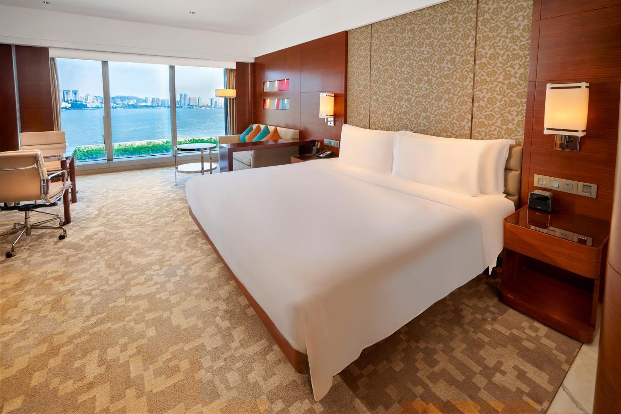 Crowne Plaza Macau By Ihg Exterior foto Deluxe Room